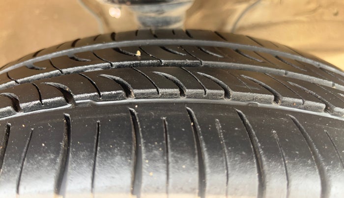 2022 Maruti S PRESSO VXI+, Petrol, Manual, 20,902 km, Right Front Tyre Tread