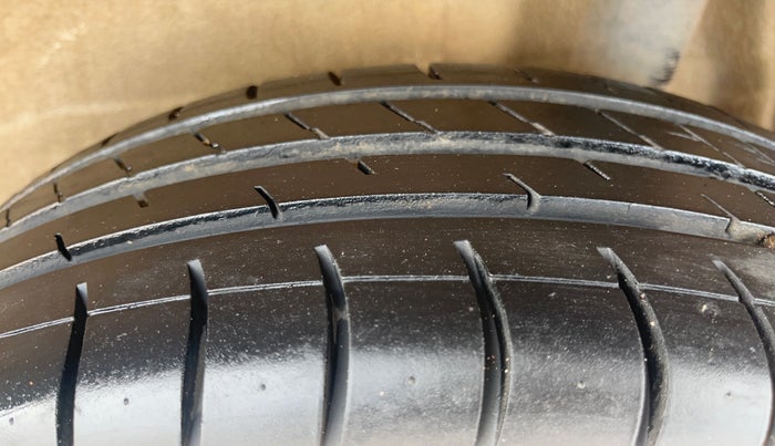 2022 Maruti S PRESSO VXI+, Petrol, Manual, 20,902 km, Left Rear Tyre Tread