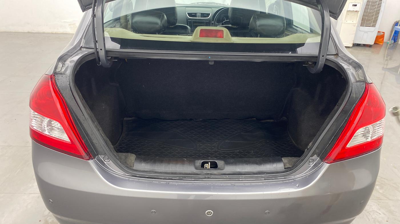 2013 Maruti Swift Dzire VXI, Petrol, Manual, 84,654 km, Boot Inside