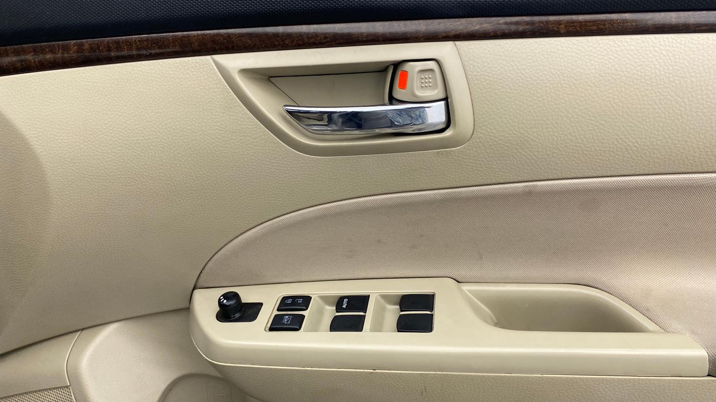 2013 Maruti Swift Dzire VXI, Petrol, Manual, 84,654 km, Driver Side Door Panels Control