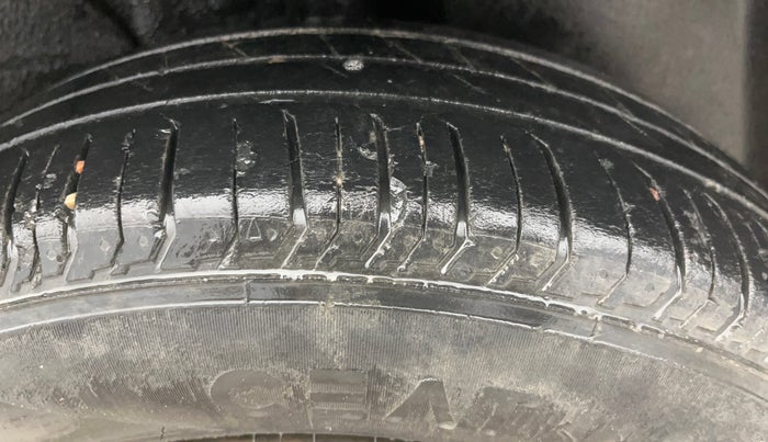 2023 Tata PUNCH ADVENTURE MT, Petrol, Manual, 45,998 km, Left Rear Tyre Tread