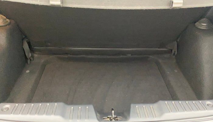 2024 Tata ALTROZ XZ PETROL, Petrol, Manual, 6,794 km, Boot Inside