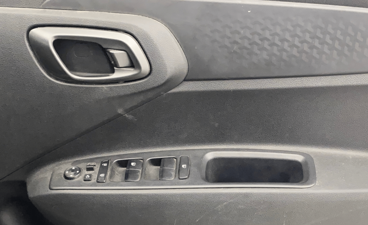 2023 Hyundai EXTER SX (O) CONNECT, Petrol, Manual, 40,734 km, Driver Side Door Panels Control