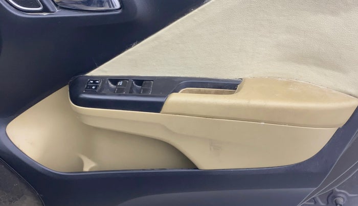 2018 Honda City 1.5L I-VTEC V MT, Petrol, Manual, 92,063 km, Driver Side Door Panels Control