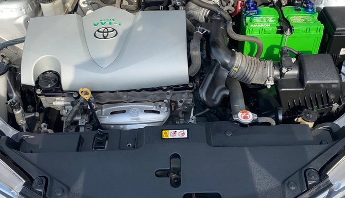 2018 Toyota YARIS V CVT, Petrol, Automatic, 59,425 km, Engine View