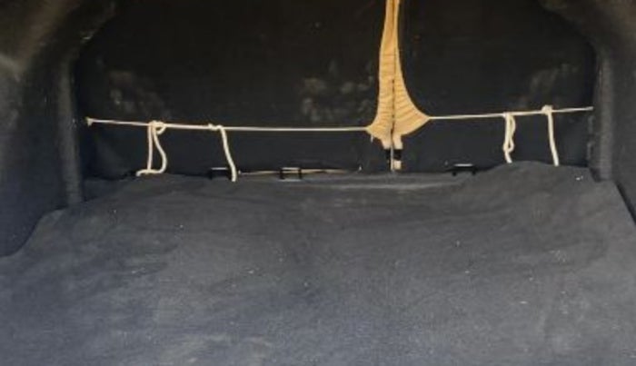 2018 Toyota YARIS V CVT, Petrol, Automatic, 59,425 km, Boot Inside