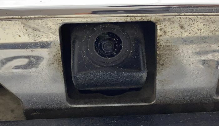 2020 Mahindra XUV500 W11, Diesel, Manual, 66,281 km, Parking Camera