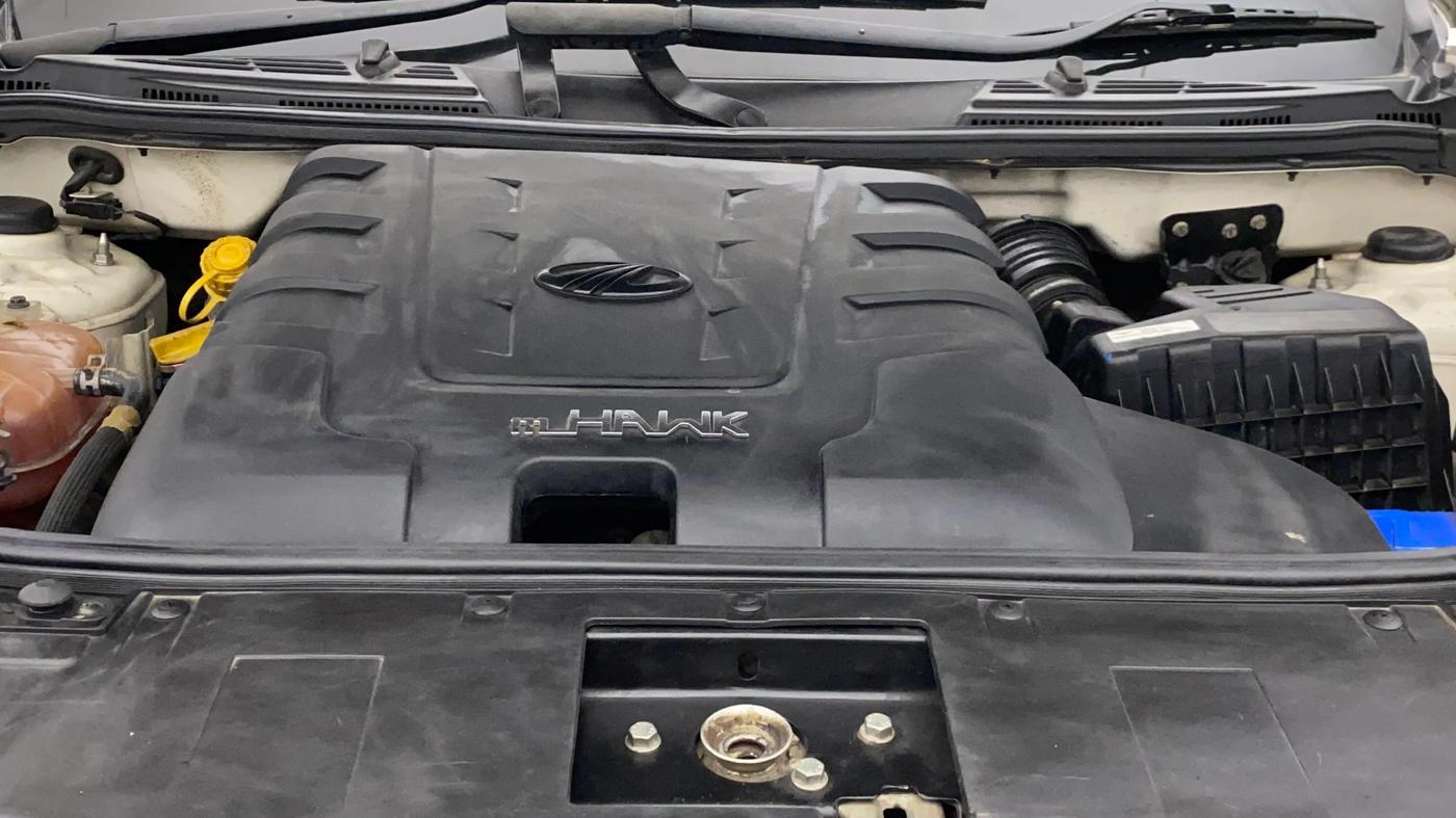 2020 Mahindra XUV500 W11, Diesel, Manual, 66,281 km, Engine View