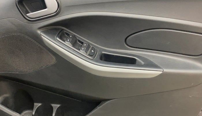 2017 Ford New Figo TREND 1.2 PETROL, Petrol, Manual, 1,00,922 km, Driver Side Door Panels Control