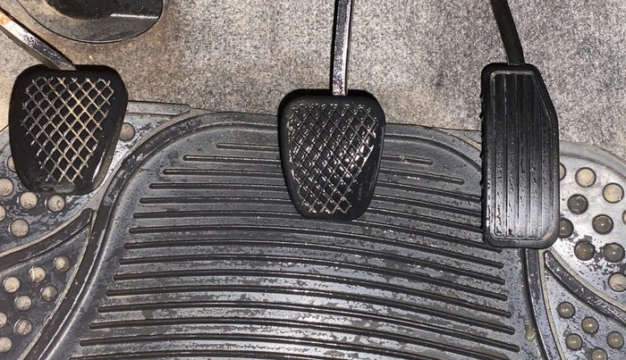 2015 Honda Brio S MT, Petrol, Manual, 56,580 km, Pedals