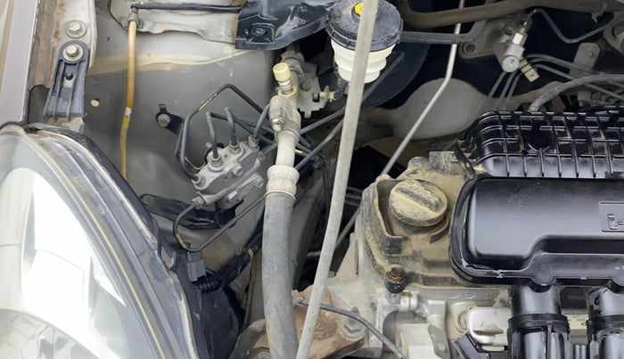 2015 Honda Brio S MT, Petrol, Manual, 56,580 km, Engine View - Right