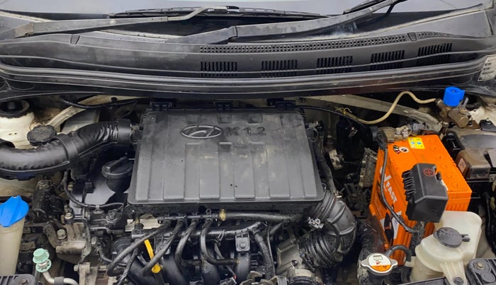 2017 Hyundai Grand i10 MAGNA 1.2 KAPPA VTVT, CNG, Manual, 65,305 km, Engine View