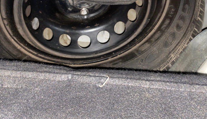 2017 Hyundai Grand i10 MAGNA 1.2 KAPPA VTVT, CNG, Manual, 65,305 km, Spare Tyre