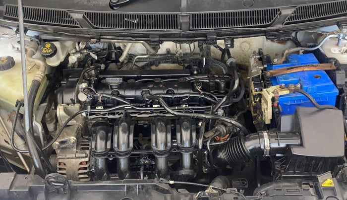 2016 Ford New Figo TREND 1.2 PETROL, Petrol, Manual, 1,30,729 km, Engine View