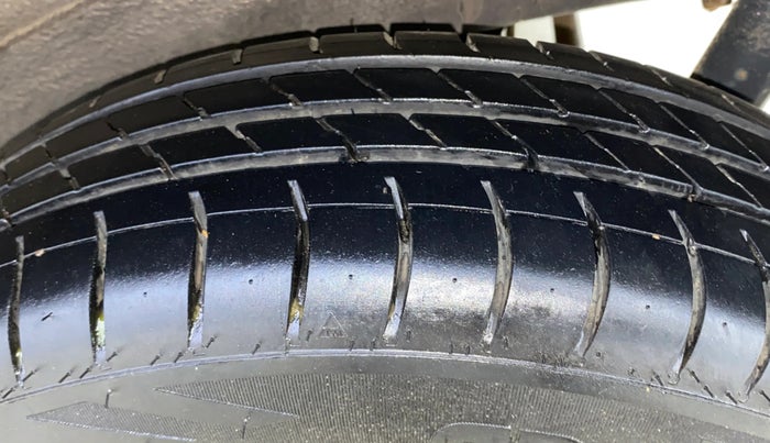 2015 Maruti Wagon R 1.0 VXI, Petrol, Manual, 1,935 km, Left Rear Tyre Tread