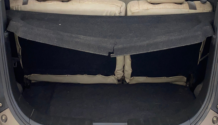 2015 Maruti Wagon R 1.0 VXI, Petrol, Manual, 1,935 km, Boot Inside