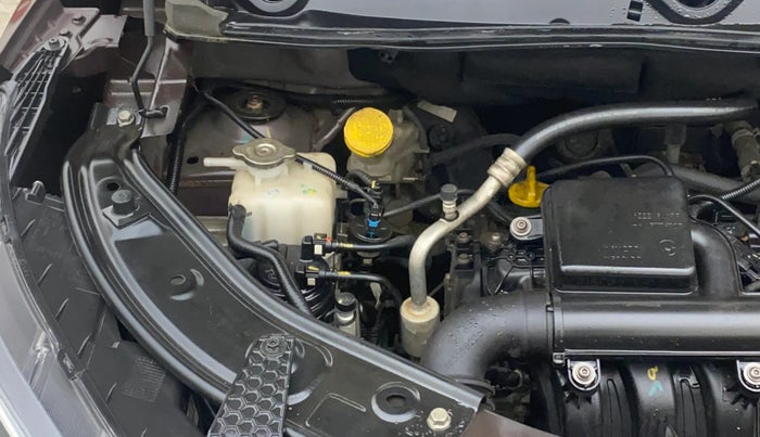 2022 Nissan MAGNITE XV PREMIUM, Petrol, Manual, 42,189 km, Engine View - Right