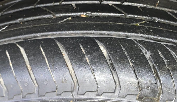 2021 Renault Kiger RXZ TURBO MT, Petrol, Manual, 63,152 km, Left Rear Tyre Tread