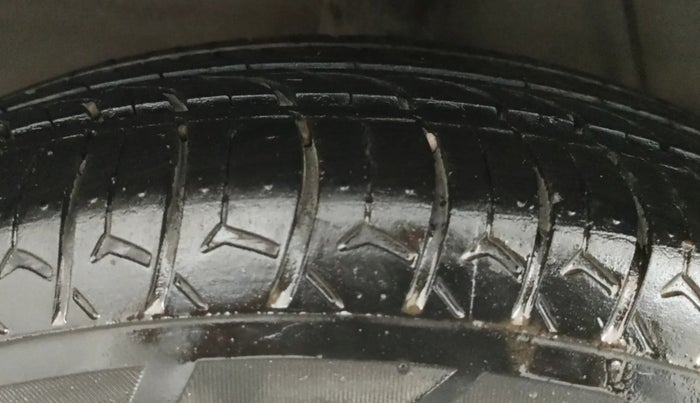 2021 Hyundai GRAND I10 NIOS SPORTZ 1.2 KAPPA VTVT CNG, CNG, Manual, 78,544 km, Right Rear Tyre Tread