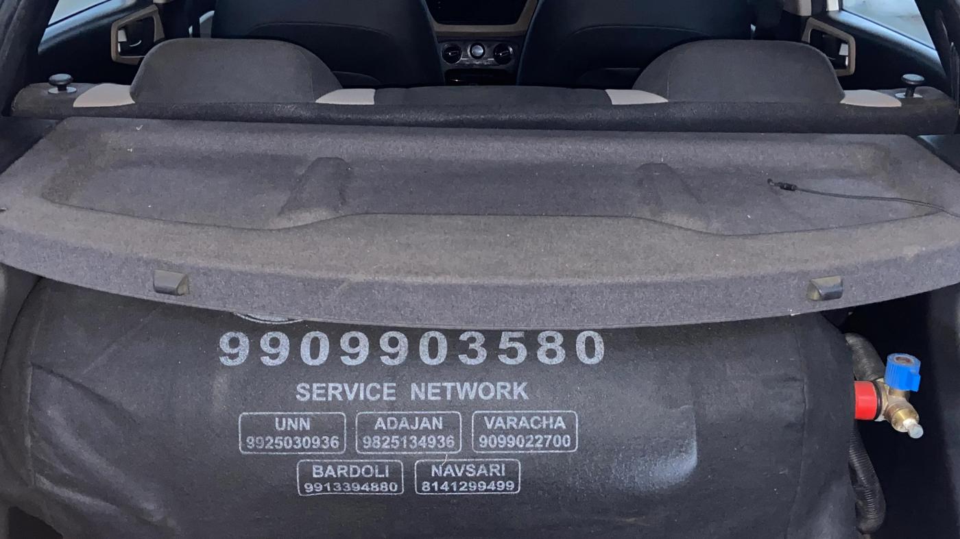 2019 Hyundai Elite i20 SPORTZ PLUS  1.2 CVT, CNG, Automatic, 78,297 km, Boot Inside