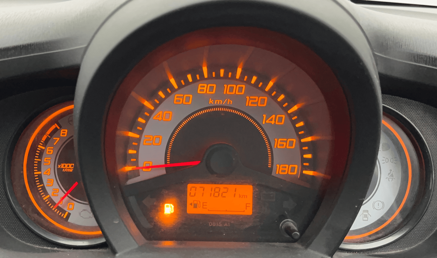 2014 Honda Brio S MT, Petrol, Manual, 71,771 km, Odometer Image