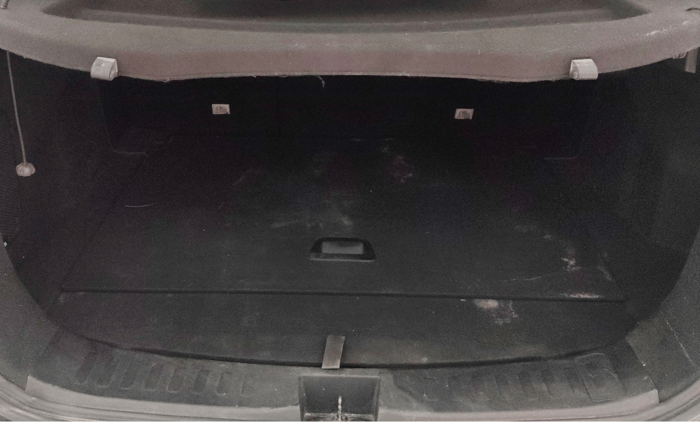 2020 Tata Harrier XZA PLUS 2.0L, Diesel, Automatic, 96,329 km, Boot Inside