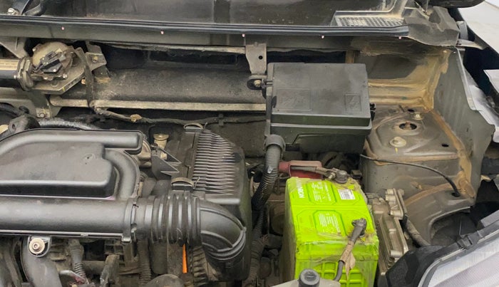 2022 Renault Kwid CLIMBER AMT 1.0, Petrol, Automatic, 20,835 km, Engine View - Left