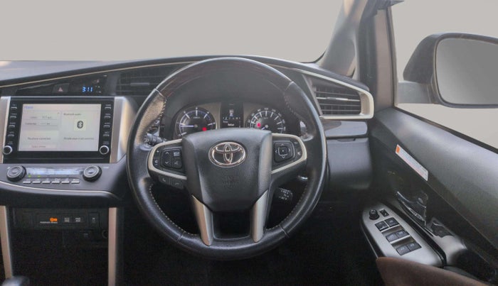 2020 Toyota Innova Crysta 2.4 ZX AT 7 STR, Diesel, Automatic, 95,785 km, Steering Wheel Close Up
