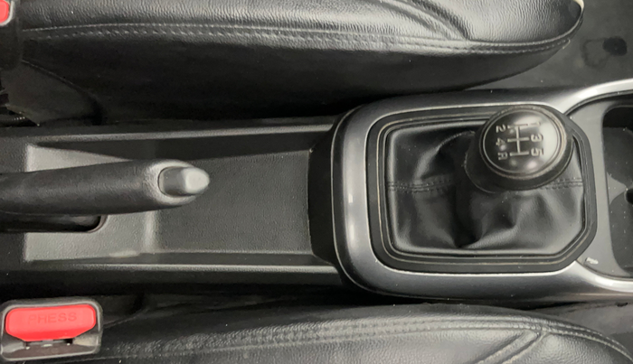 2022 Maruti IGNIS SIGMA 1.2, Petrol, Manual, 36,396 km, Gear Lever