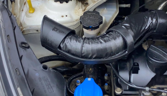 2017 Hyundai Xcent SX 1.2, CNG, Manual, 78,345 km, Engine View - Right