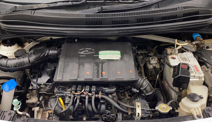 2017 Hyundai Xcent SX 1.2, CNG, Manual, 78,345 km, Engine View