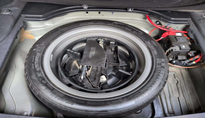 2016 Mercedes Benz E Class E 250 CDI Avantgarde, Diesel, Automatic, 62,468 km, Spare Tyre