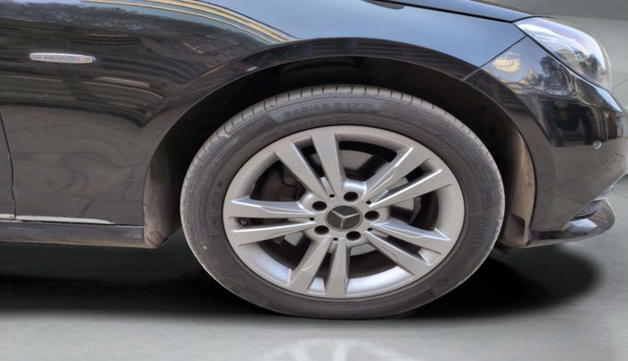 2016 Mercedes Benz E Class E 250 CDI Avantgarde, Diesel, Automatic, 62,468 km, Right Front Wheel