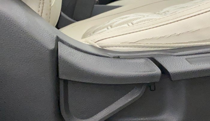 2023 KIA SELTOS  HTX IVT G, Petrol, Automatic, 45,390 km, Driver Side Adjustment Panel