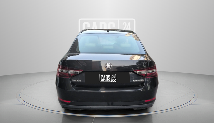 2017 Skoda Superb STYLE 1.8 TSI AT, Petrol, Automatic, 59,623 km, Back/Rear