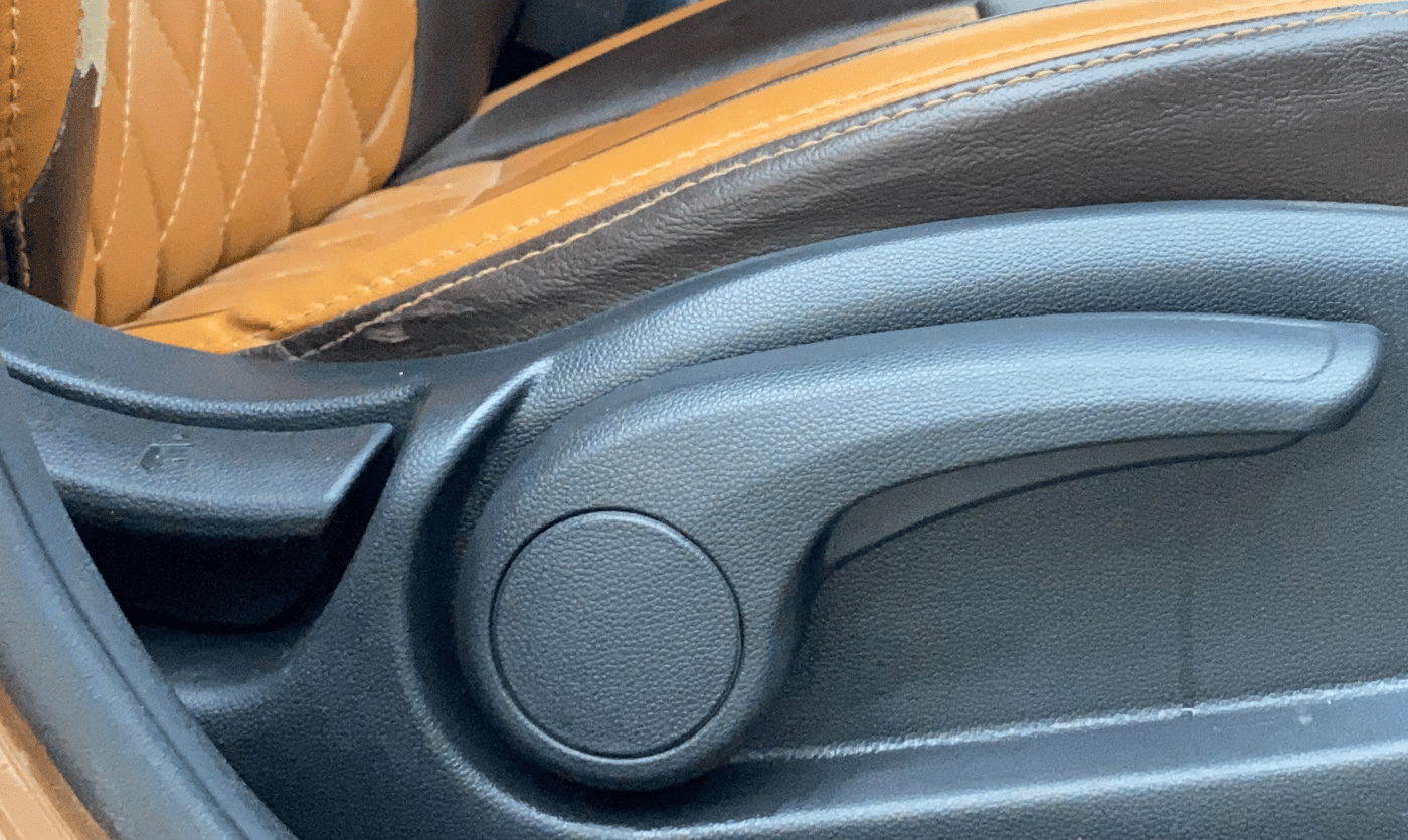 2018 Hyundai i20 Active 1.2 SX, Petrol, Manual, 98,742 km, Driver Side Adjustment Panel