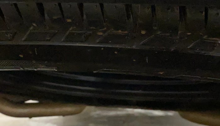 2019 Mahindra XUV500 W7 AT, Diesel, Automatic, 60,037 km, Spare Tyre