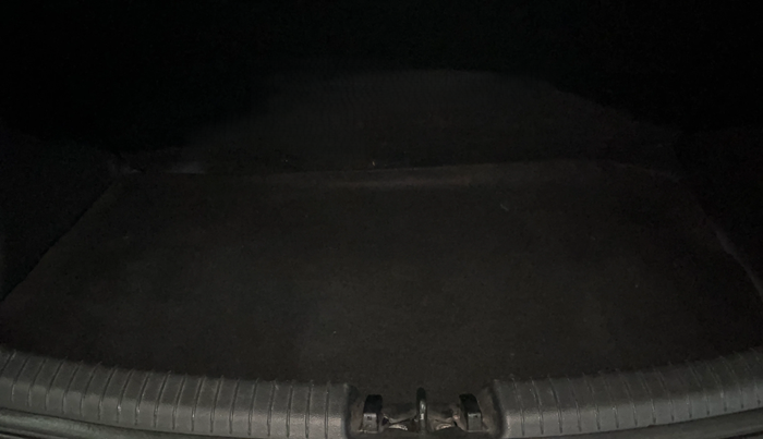 2017 Hyundai Grand i10 SPORTZ 1.2 KAPPA VTVT, Petrol, Manual, 45,957 km, Boot Inside