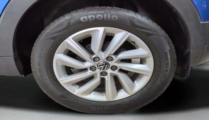 2023 Volkswagen TAIGUN HIGHLINE 1.0 TSI AT, Petrol, Automatic, 17,220 km, Left Rear Wheel