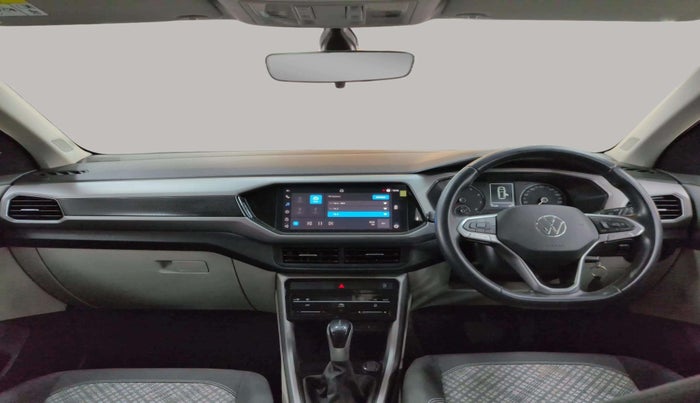 2023 Volkswagen TAIGUN HIGHLINE 1.0 TSI AT, Petrol, Automatic, 17,220 km, Dashboard