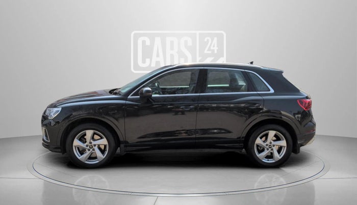 2024 Audi Q3 PREMIUM PLUS 40 TFSI, Petrol, Automatic, 10,737 km, Left Side