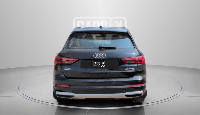 2024 Audi Q3 PREMIUM PLUS 40 TFSI, Petrol, Automatic, 10,737 km, Back/Rear