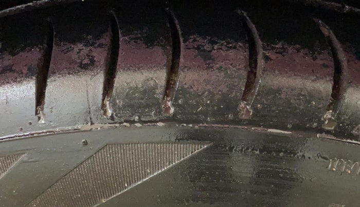 2014 Hyundai Grand i10 ASTA 1.2 KAPPA VTVT, Petrol, Manual, 72,675 km, Right Rear Tyre Tread