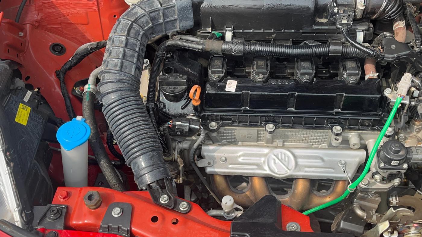 2024 Maruti Swift VXI, Petrol, Manual, 10,817 km, Engine View - Right