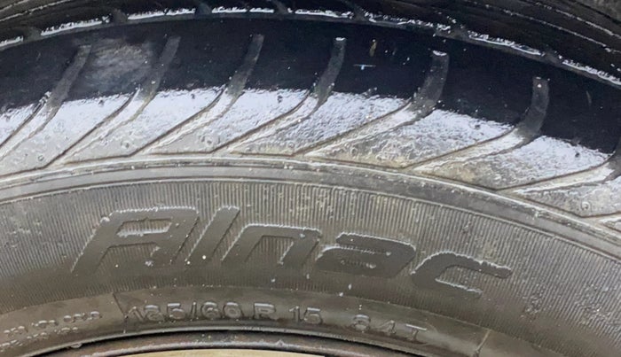 2016 Volkswagen Ameo COMFORTLINE 1.2L, Petrol, Manual, 59,217 km, Left Rear Tyre Tread