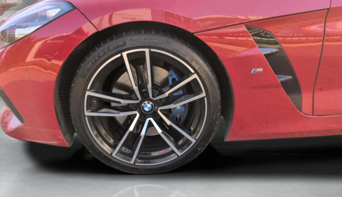 2023 BMW Z4 M40i M sport, Petrol, Automatic, 28,878 km, Left Front Wheel