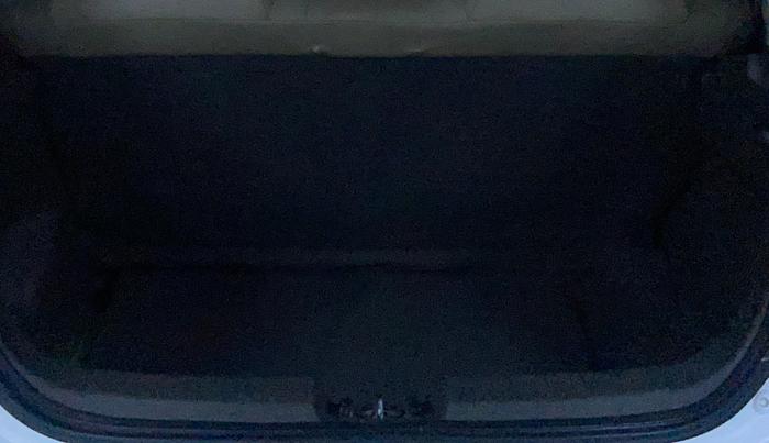 2012 Hyundai i10 MAGNA 1.2, Petrol, Manual, 70,879 km, Boot Inside