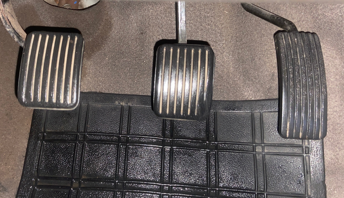 2012 Hyundai i10 MAGNA 1.2, Petrol, Manual, 70,879 km, Pedals