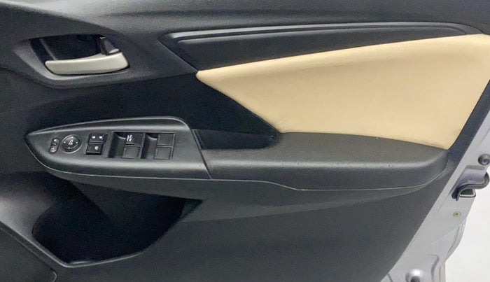 2018 Honda Jazz 1.2L I-VTEC V AT, Petrol, Automatic, 64,906 km, Driver Side Door Panels Control