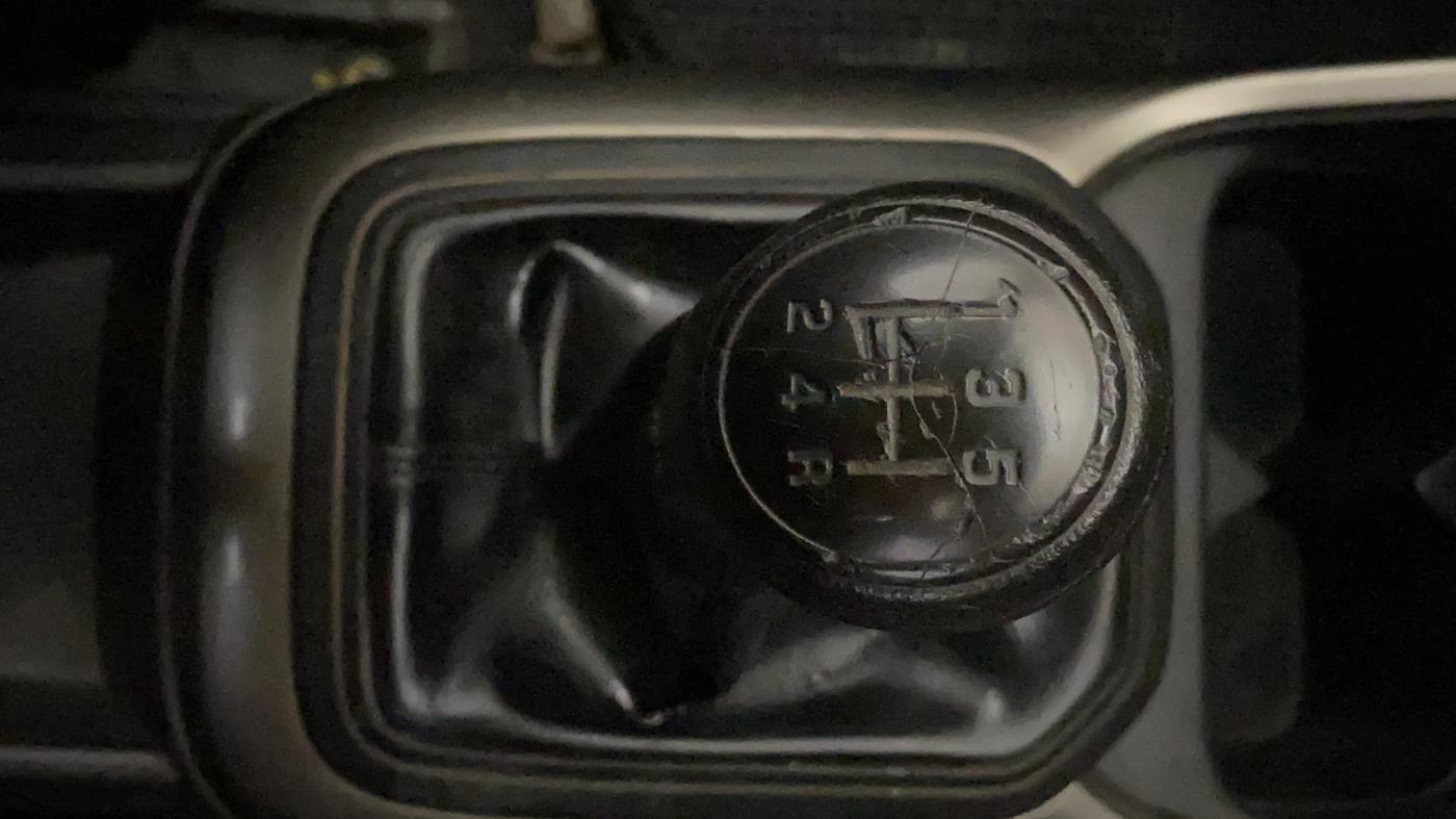 2018 Maruti IGNIS SIGMA 1.2, Petrol, Manual, 40,360 km, Gear Lever